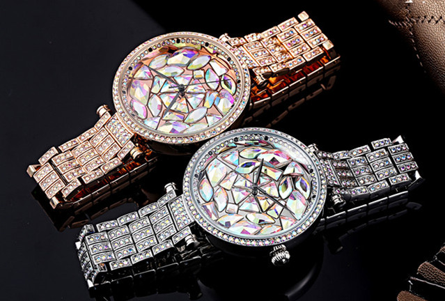 Fashion lady metal watch